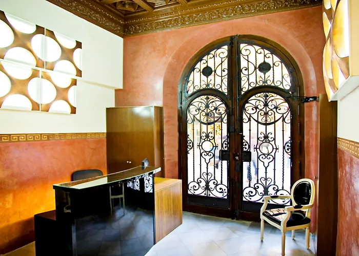 Room Mate Leo Granada