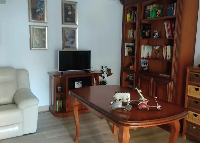 Villa 28 de julio Casa Rural con piscina en Granada, España