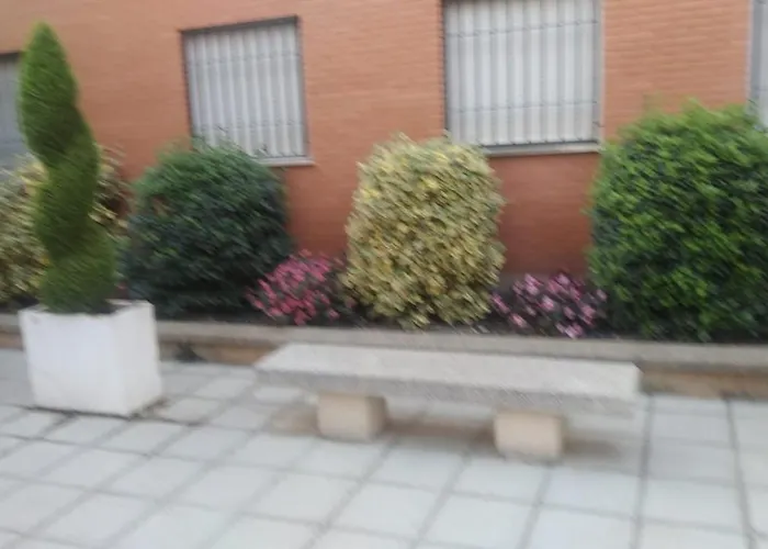 Apartamento Luminoso En Urbanización Privada Granada, España