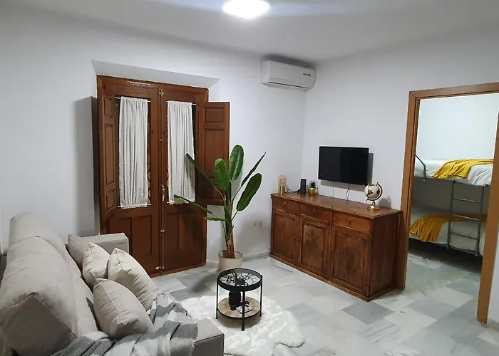 Expoholidays - Homely Apartment Granada, España