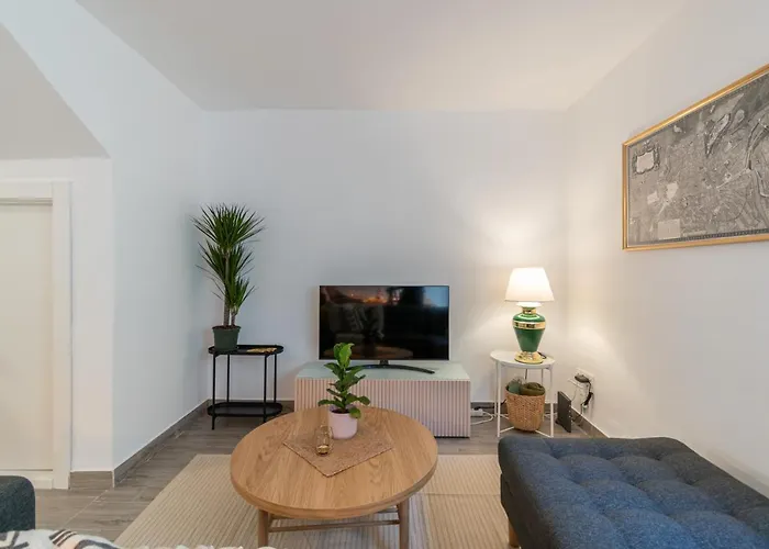 SATU GRANADA: Modern Apartment in the Albaicín, España