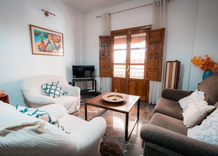 Apartamento con balcón cerca de Gran Vía, Granada centro QH Gran Vía 01, España