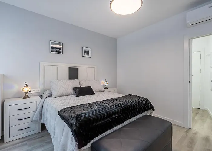 Apartamento Dreaming Trinidad - free parking Granada, España