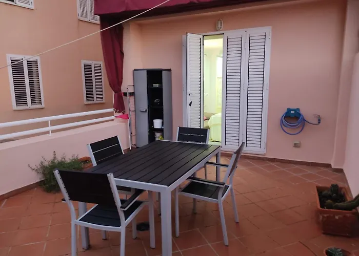 Apartamento Granada El Serrallo, España