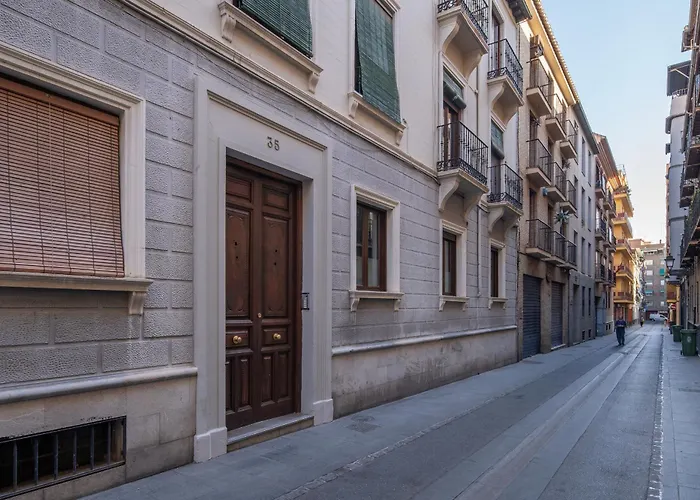 Apartamento Parking Free, Granada Vintage Haven, España