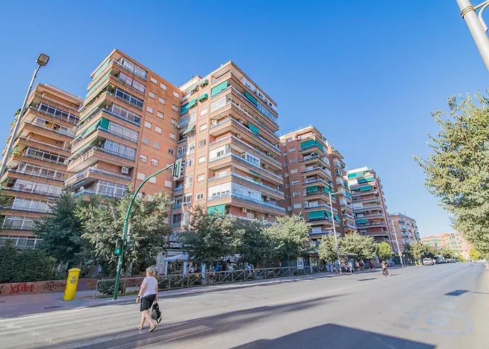 Apartamento Ático Trucha Retreat con Terraza Granada, España