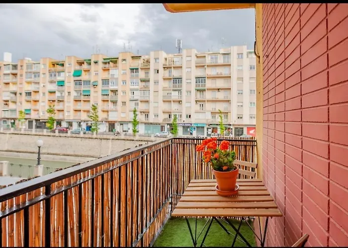 Apartamento Piso Con Garaje Gratis En El Centro De Granada., España