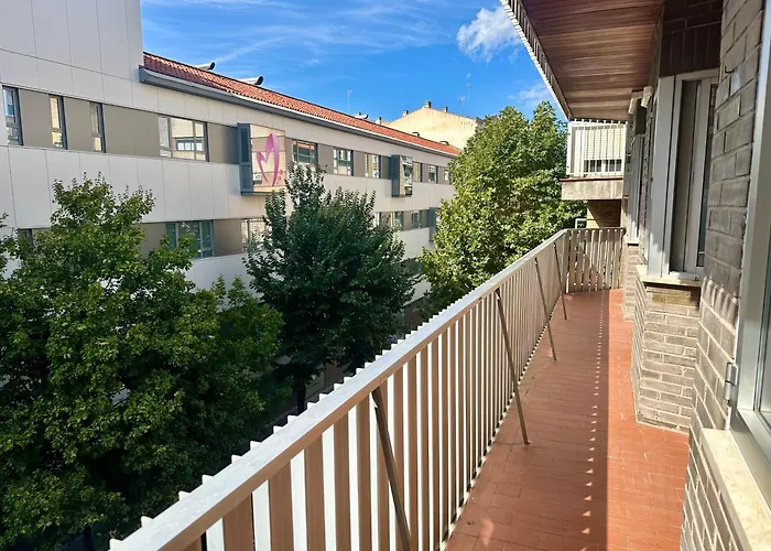 Amplio Y Luminoso Apartamento En El Centro De Granada, España