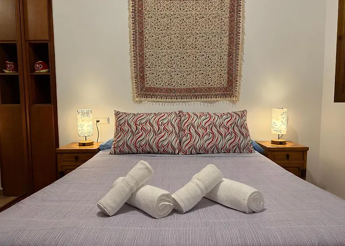 Apartamento Charming Albaicin Patio Flat Free Onsite Parking Granada, España