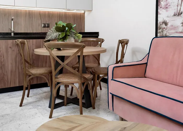 Apartamentos Turísticos Los Girasoles II Granada