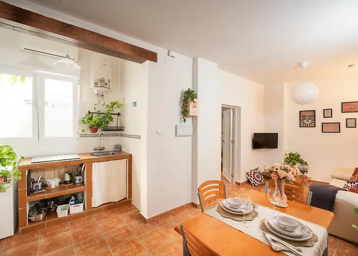 Charming Central Apartment Near The Cathedral - 2B Granada, España