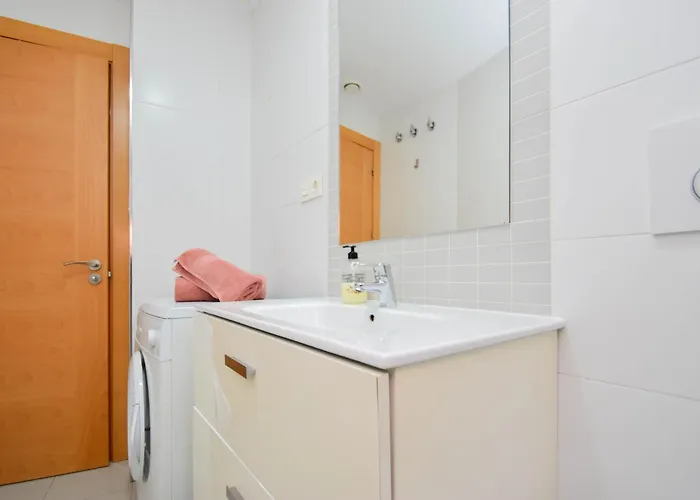 Apartamento AlojaT Gran Vía I Granada, España