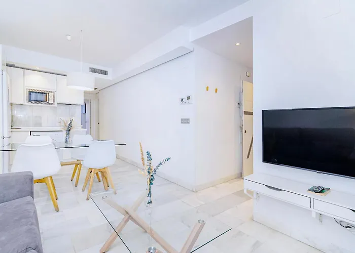 Apartamentos Domus Con Parking Gratuito Granada, Spanje