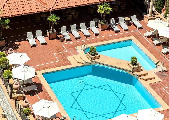 Hotel Saray